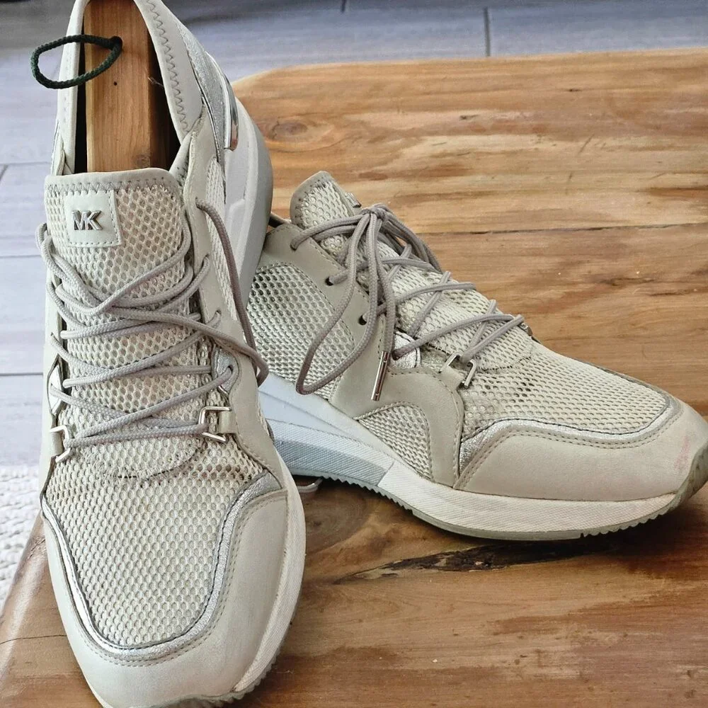 Michael Kors Liv Trainer Wedge White and Silver sneakers Size 10